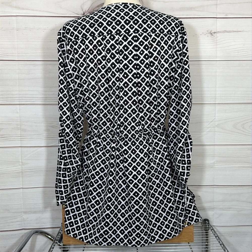 NWT Jones New York Black and White Geometric Tunic Top Size XL - Picture 4 of 8